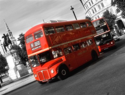 Czerwony londyński autobus