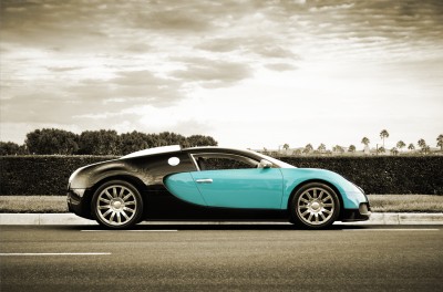 Turkusowe Bugatti