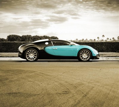 Turkusowe Bugatti