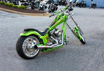 Zielony motocykl