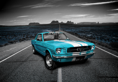 Błękitny Ford Mustang